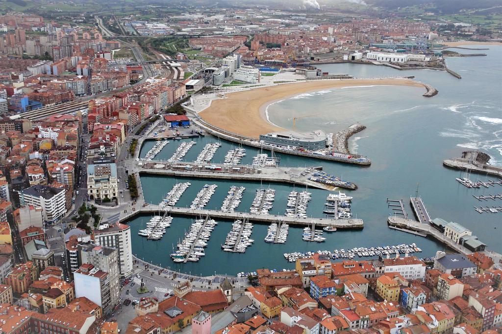 Espacio Gijon Poniente Exteriör bild