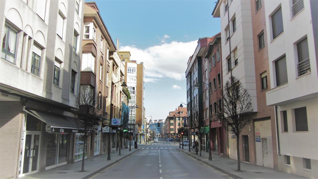 Espacio Gijon Poniente Exteriör bild